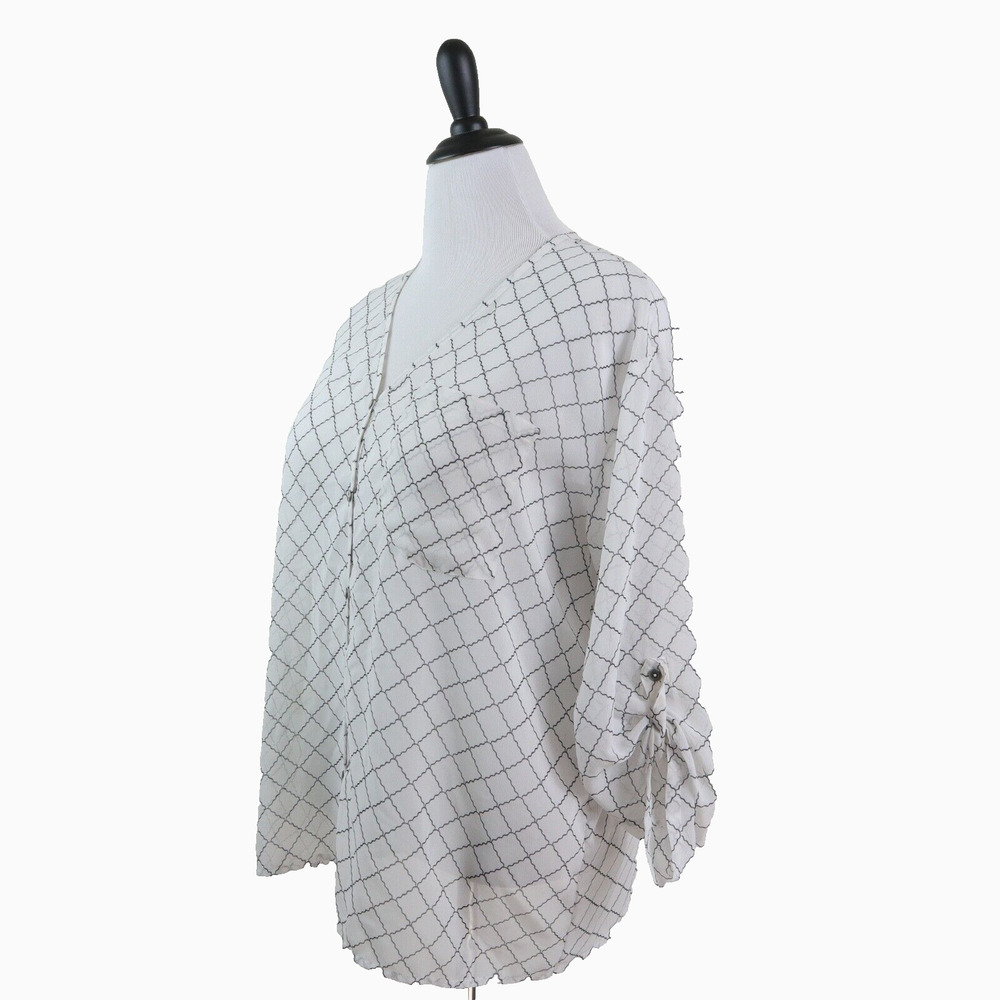 Cabi Size M Chessboard Button Down Blouse 740 Ivory Black Grid Print - Picture 1 of 10